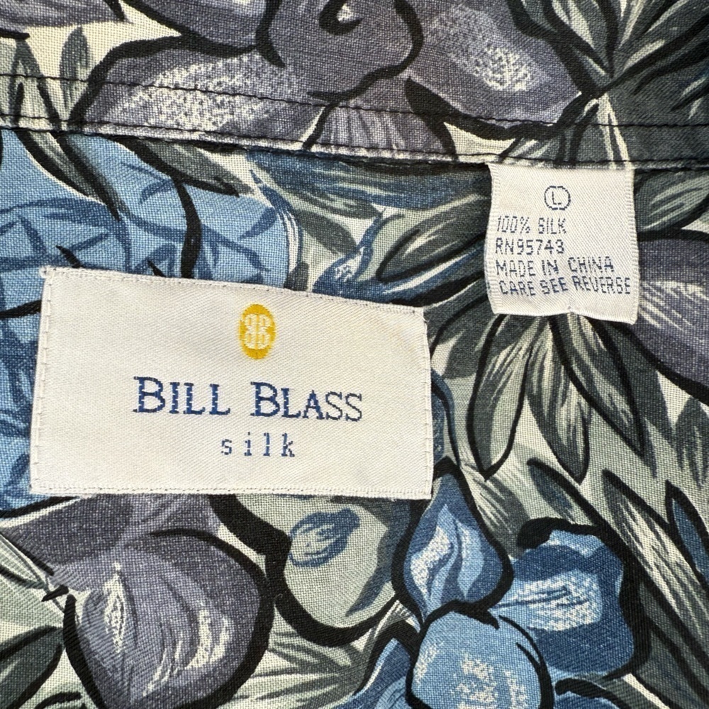 Vintage Bill Blass Silk Mens Size Large Blue Floral Hawaiian Shirt Short Sleeve - Picture 3 of 4